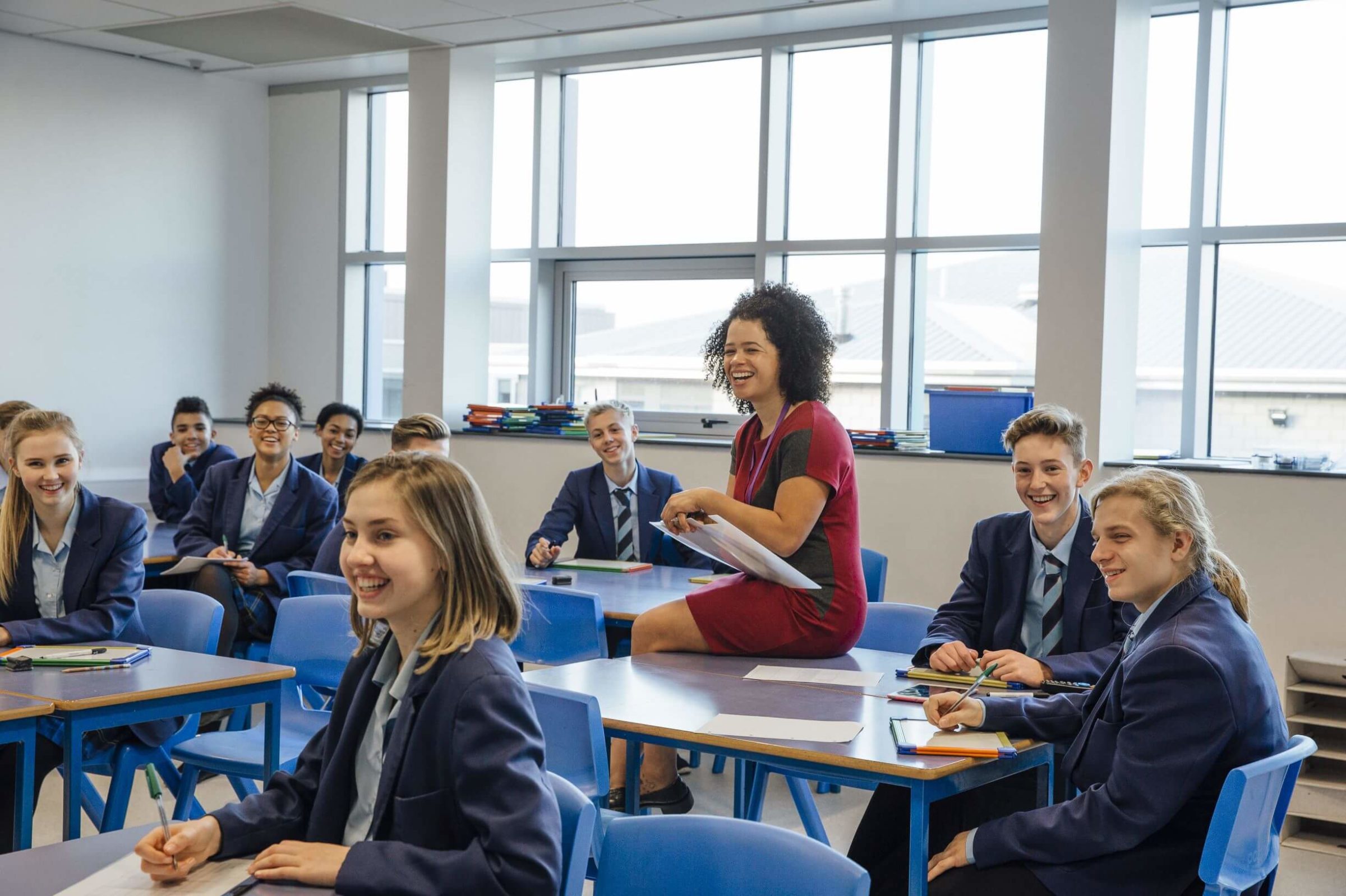 Second School Faces Onlyfans Teacher Crisis - oiith5c